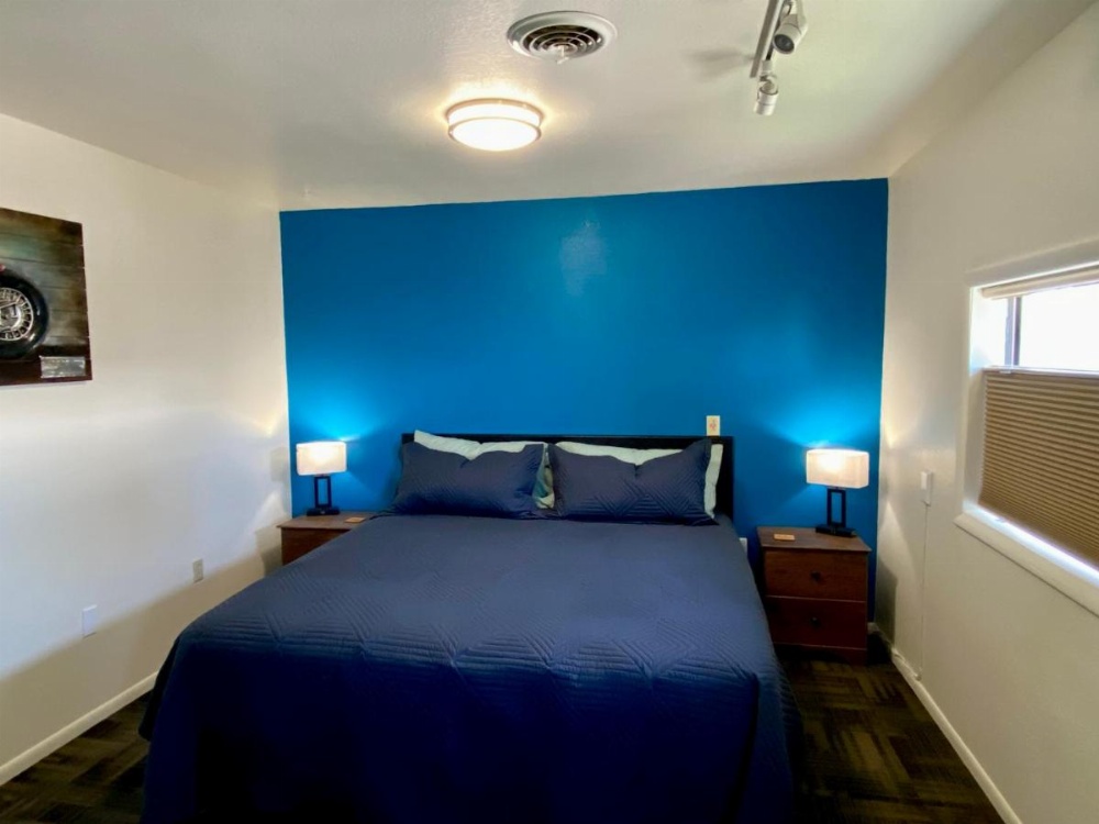 Room image 2
