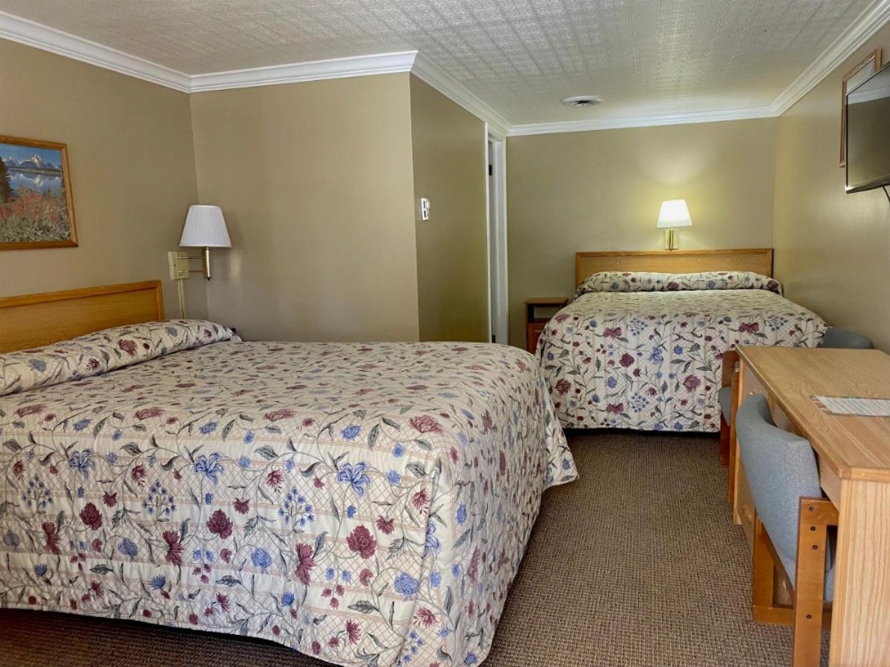 Queen Room with Two Queen Beds